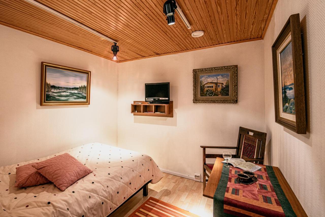 Juhlamenot Oy Villa Soderkulla  Ngoại thất bức ảnh
